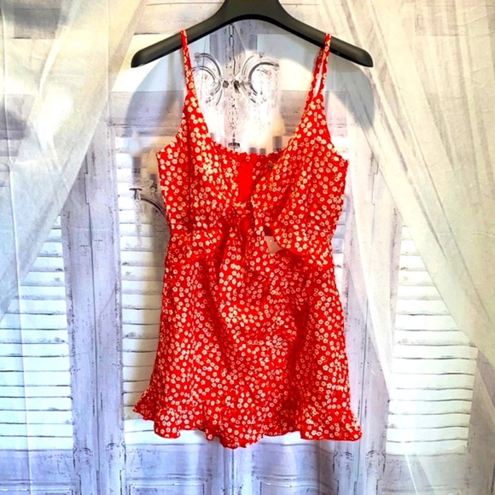NWT red and white print romper